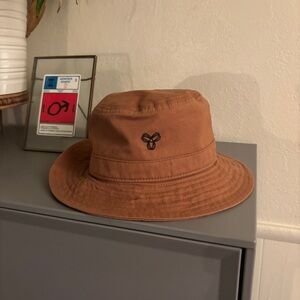 TNA | Tan bucket hat